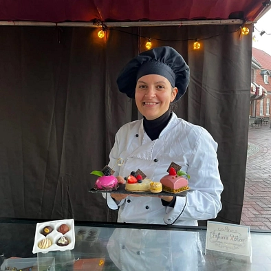 2025-Wochenmarkt_Confiserie_Rötzer 2025-Wochenmarkt_Confiserie_Rötzer © Belinda Berger