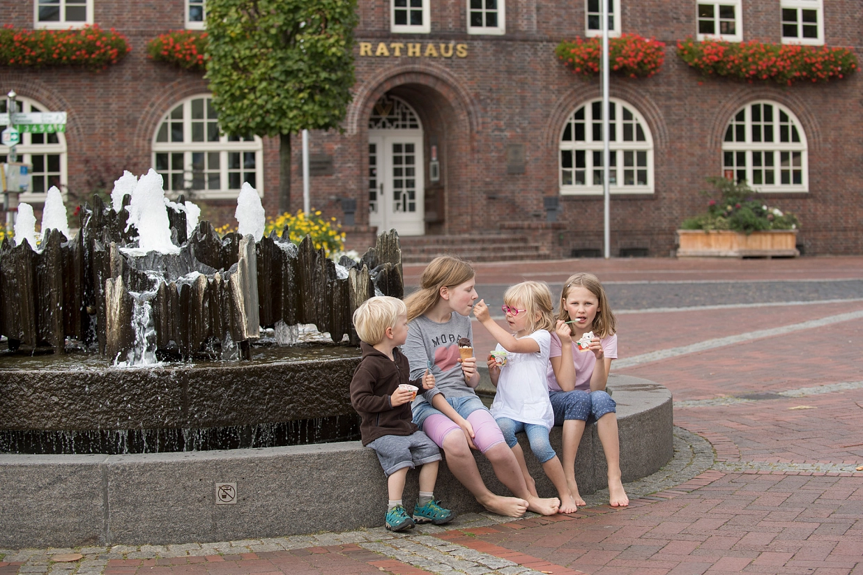 Brunnen vor dem Rathaus
